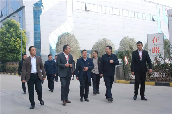 【要聞】許昌市人民檢察院黨組書記、檢察長張桂平一行蒞臨寶潤達(dá)參觀調(diào)研
